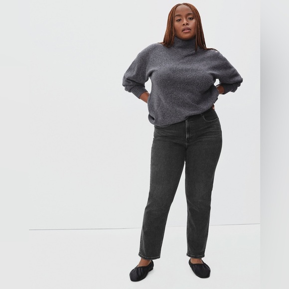 Everlane The Curvy Cheeky Straight Jean in Washed Black - Size 25 - Picture 2 of 7